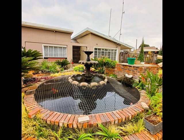 4 BEDROOM HOUSE FOR SALE IN MEYERTON CENTRAL